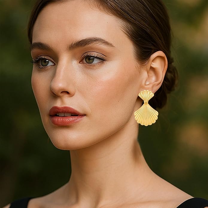 Gold/Silver Shell Dangle Earrings for Women Seashell Drop Dangle Earrings Ocean Beach Earrings Summer Jewelry