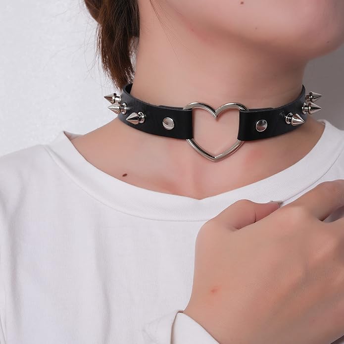 Eigso Vintage Punk Goth Studded Rivet Pu Leather Collar Choker Necklace with Spikes Adjustable
