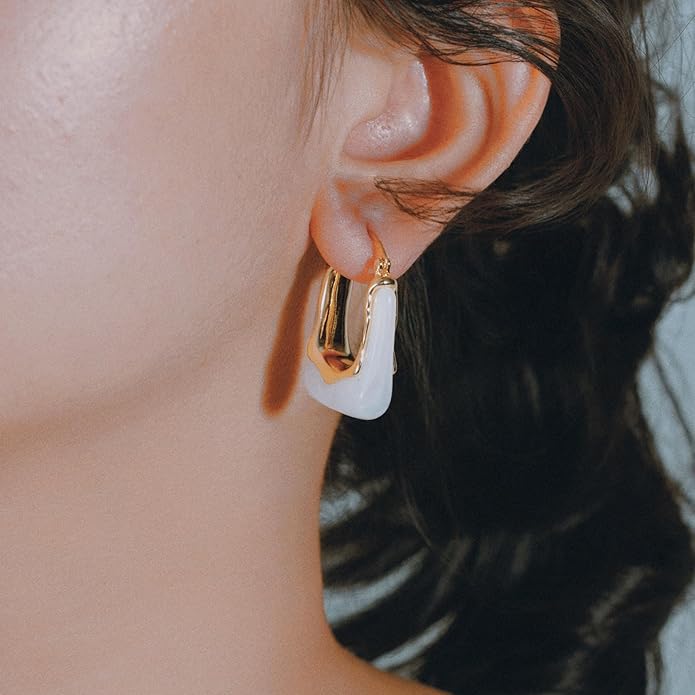 Acrylic Hoop Earrings Chunky Huggie Statement Vintage Earrings Cute Resin Drop Earring Trendy Jewelry Gifts for Women