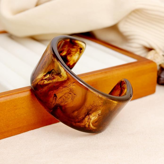 Chunky Resin Wide Bangle Bracelets for Women, Trendy Statement Minimalist Acrylic Bracelet Prom Holiday Jewelry Gift