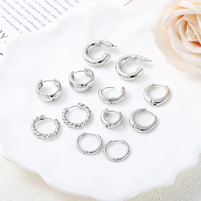 Wgoud 6 Pairs Gold Hoop Earrings Set for Women, 14K Gold Plated Hypoallergenic Lightweight Chunky Open Huggie Hoops Earrings Jewelry for Gifts.