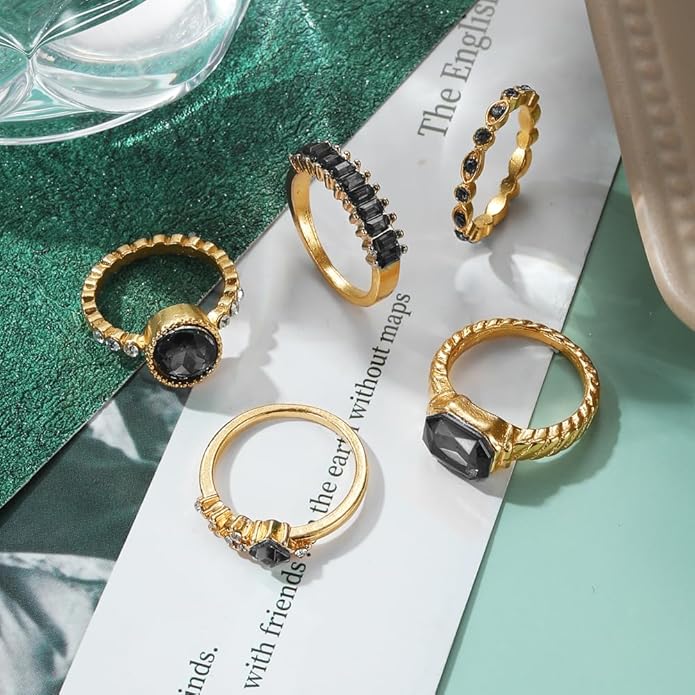 19-36 Pcs Gold Boho Knuckle Rings Set for Women, Vintage Stackable Dainty Joint Finger Gold Jewelry Set with Love Pearl and Sparkling Crystals