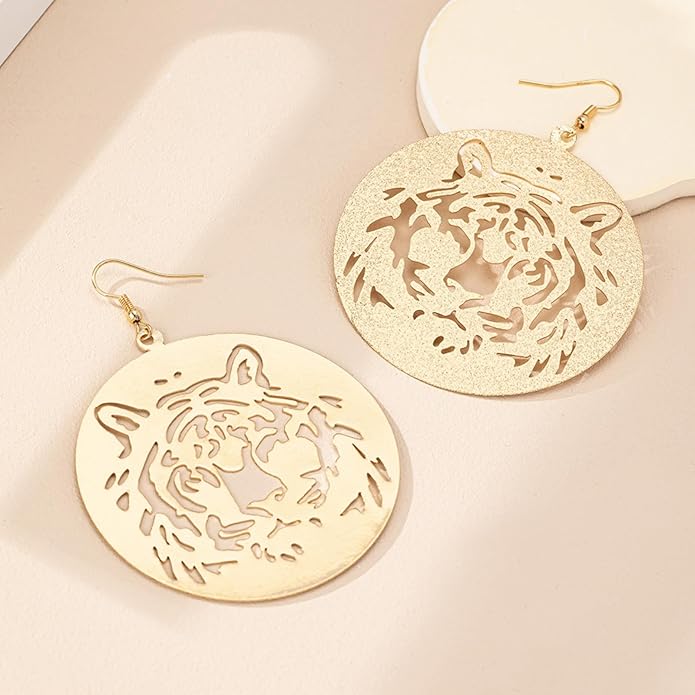 WCRAZYE Tiger Head Earrings for Women, Lightweight Gold, Football Team Spirit Mascot, Animal Inspired Game Day Jewelry