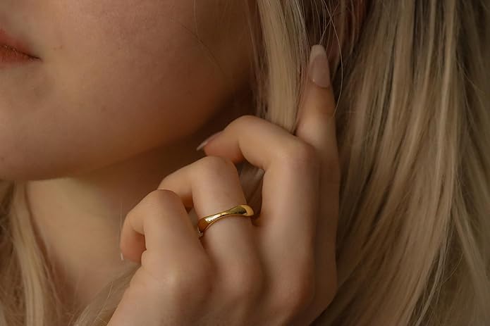 Elegant 18K Gold Plated Stainless Steel Ring – Fine Metal-Plated Jewelry with Durable, Scratch-Resistant Design for Daily Wear & Special Occasions