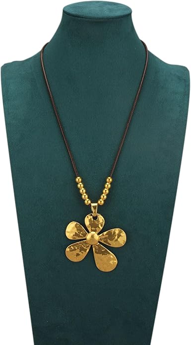 Boho Leather Necklace Women Bohemian Brown Circle Pendant Necklace Choker Long Necklaces for Women Boho Ring Large Pendant