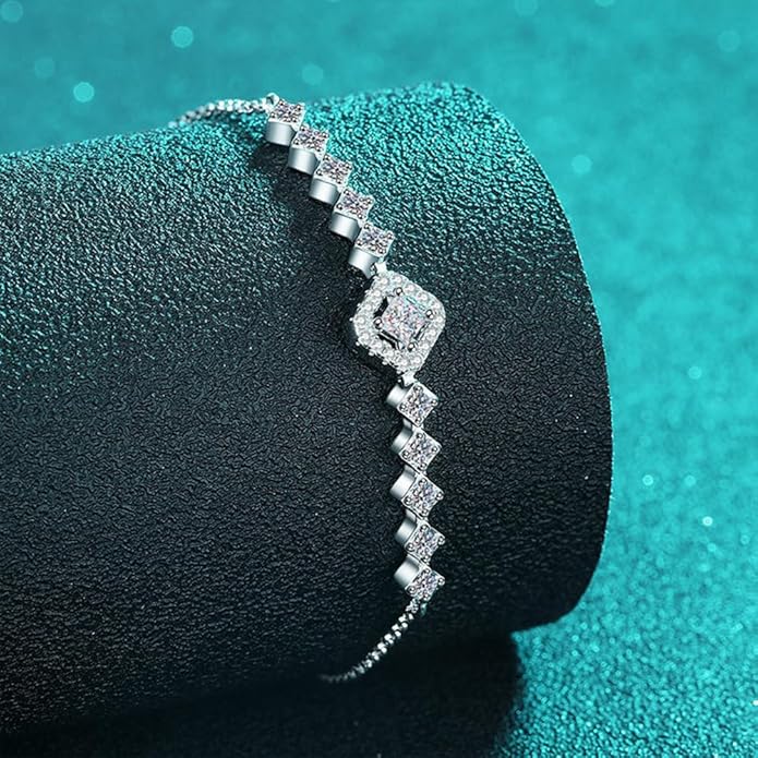 14K White Gold Over S925 Sterling Silver Princess/Round Cut D-color VVS1 Diamond Bracelet, Adjustable Chain with 0.7ct/0.5ct/1ct Diamond, Ideal Surprise for Trendy Women