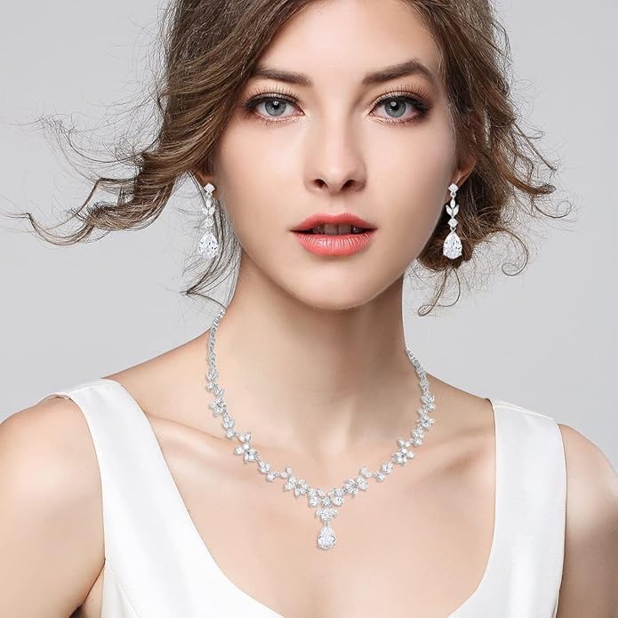 Bridal Wedding Jewelry CZ Set Marquise Teardrop Cubic Zirconia Pendant Necklace and Dangle Earring Bracelet Sets for Women