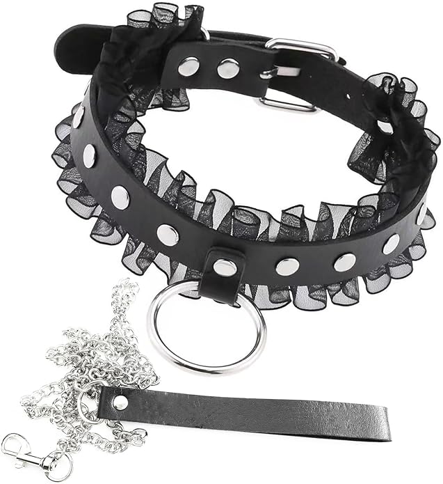 Gothic Heart Pendant Choker Necklace with Chain, Black Leather Collar, Silver Metal Hardware