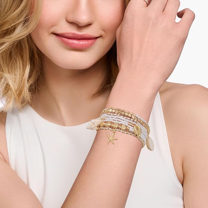 Shell Bracelet Seashell Boho Beaded Stretch Bracelets for Women Summer Beach Bracelets Starfish Charm Bracelet Stackable Gold Plated Bracelets Set for Women