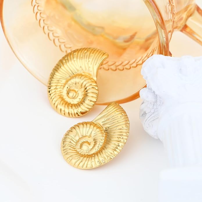 MISS RIGHT Gold Shell Earrings for Women, Stainless Steel Sea Shell Stud Seashell Earrings Beach Jewelry, Hypoallergenic Lightweight Summer Earrings