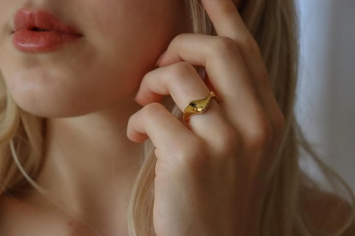 Elegant 18K Gold Plated Stainless Steel Ring – Fine Metal-Plated Jewelry with Durable, Scratch-Resistant Design for Daily Wear & Special Occasions