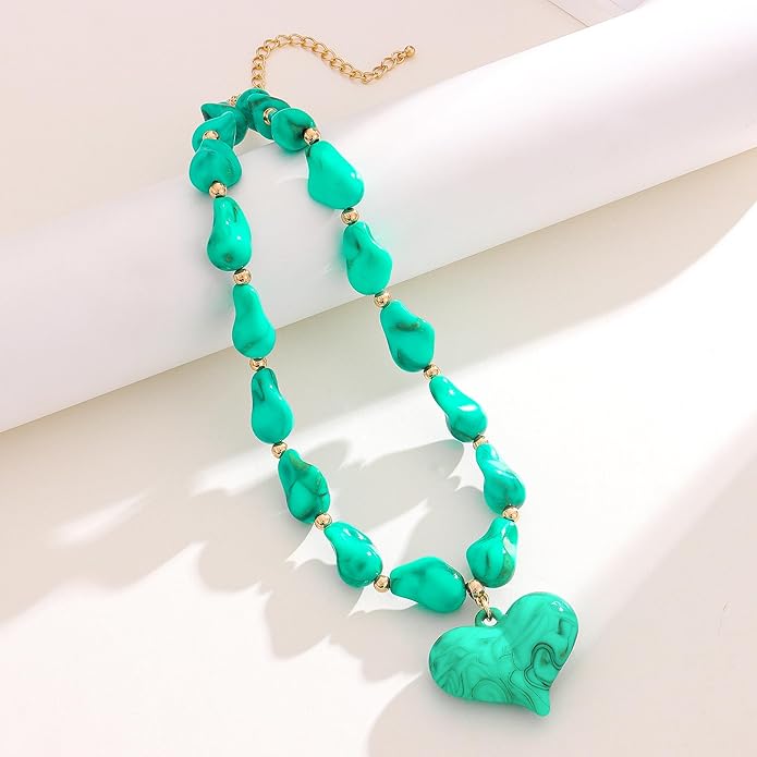 Large Acrylic Heart Necklaces for Women Chunky Puffy Heart Pendant Necklace Exaggerated Statement Love Beaded Choker Necklace Jewelry