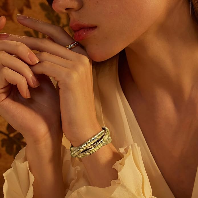 18K Gold Plated Bracelets for Women Gold Bangles for Women Chunky Bangle Bracelets for Women Bracelets Stack Tarnish Free Bangle Set of 3 for Women Accessories for Her Gifts