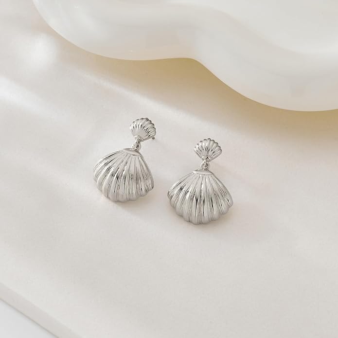 Gold Sliver Shell Earrings for Women Trendy Gold Dangle Earrings Beach Jewelry for Birthday