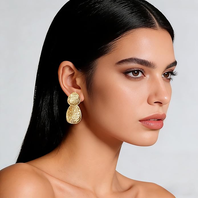 YUJIE Gold Statement Earrings for Women 18K Gold Plated Hammered Textured Earrings Bold Dangle Geometric Earring Trendy Jewelry