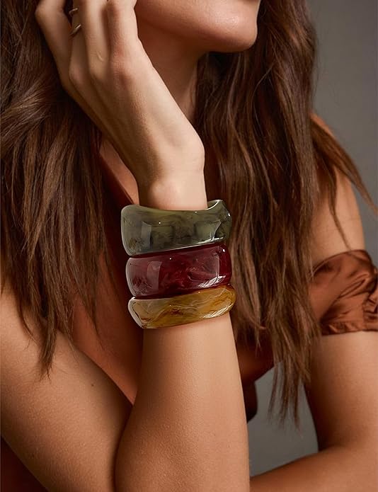 Chunky Resin Bracelet for Women Vintage Tortoiseshell Resin Bangle Bracelets Set Wide Acetate Wristband Acrylic Bracelet Statement Jewelry