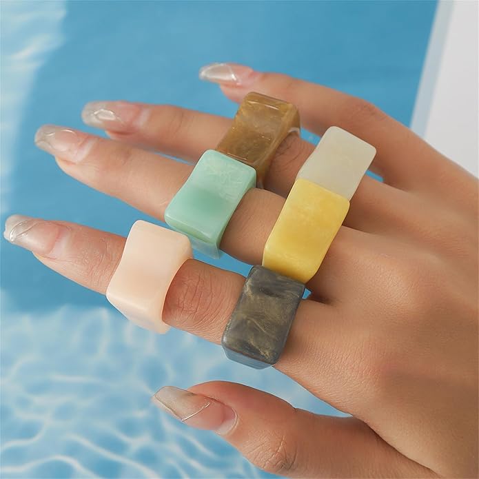 Multicolor Resin Chunky Rings for Women,Acrylic Plastic Rin Knuckle Finger Cute Trendy Aesthetic Y2k Statement Ring Vintage Simple Geometric Rings Jewelry