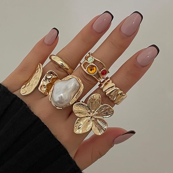 CJIAYUJEW Chunky Gold Flower Rings Pearl Stacking Statement Rings for Women Silver Chunky Knuckle Ring Set Adjustable Pearl Finger Ring Sets