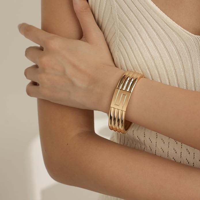 Chunky Gold Bangles Bracelet for Women Trendy Statement Bracelet Dainty Charm Gold Valentine's Day Gift Jewelry for Her