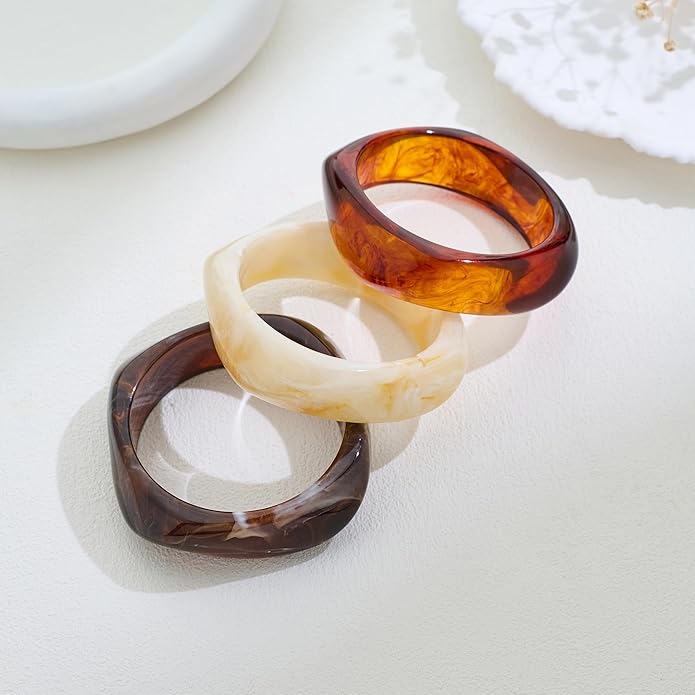 Acrylic Resin Bangles Bracelets for Women Wide Irregular Geometric Wristband Statement Bracelet Punk Chunky Acrylic Resin Bangle