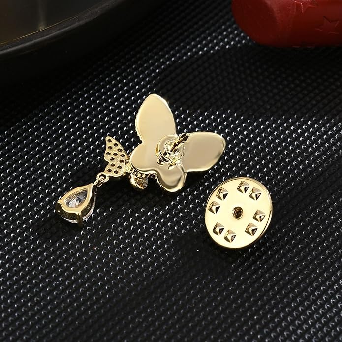 Pearl Flower Brooch for Women - Gold Plated Pearl Flower Pin Rhinestone Buttons Lapel Pin Jewelry - Valentine's Day Gift