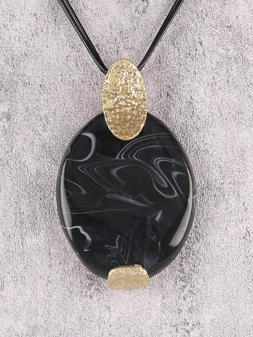 GelConnie Leather Necklace for Women Large Pendant Long Brown Necklace Circle Leather Choker Vintage Sweater Necklace Gold Chunky Boho Necklaces for Women