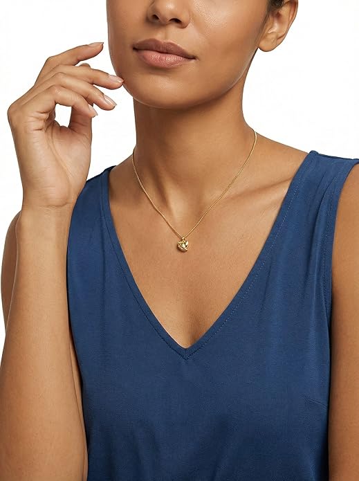 Heart Pendant Necklace for Women, Dainty Cute Pendant Necklaces Women's Trendy Simple Jewelry Gifts for Valentines