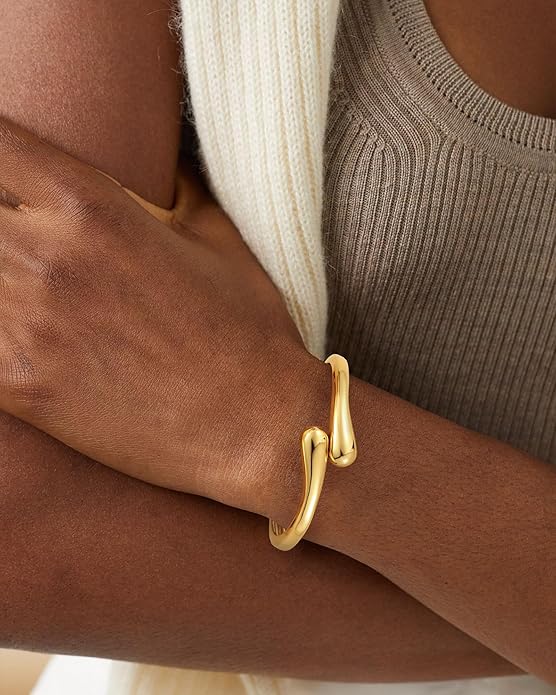 Chunky Gold Bangle Bracelets for Women, Gold Twist Cuff Bracelet Trendy Stackable Bangles Set Fashion Jewelry Gifts