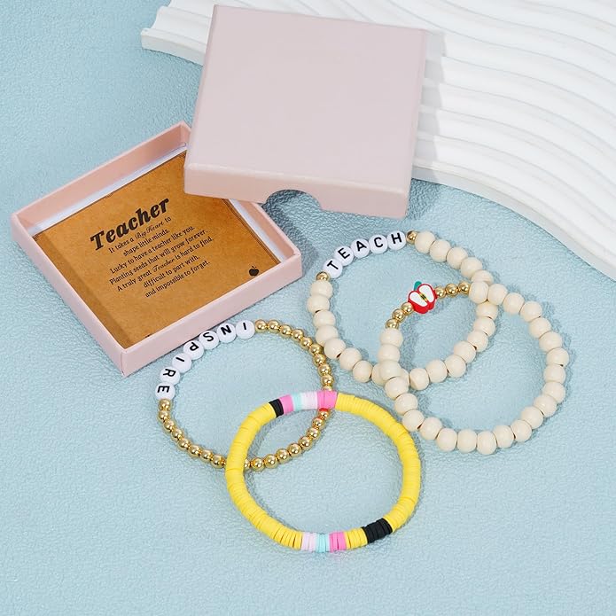 Heishi Beaded Stretch Bracelets for Women Stackable Polymer Clay Beads Bracelets Friendship Boho Summer Beach Bracelet Jewelry Set