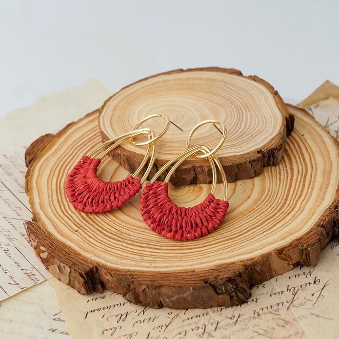 Raffia Hoop Earrings for Women Fun Boho Summer Beach Earrings Lightweight Handmade Straw Wicker Rattan Dangle Earrings Statement Geometric Round Drop Earrings