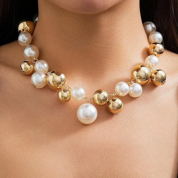 Chunky Gold Beads Necklaces for Women,Vintage Exaggeration Necklace Statement Punk Big Thick Beaded Necklace Fashion Classic Jewelry