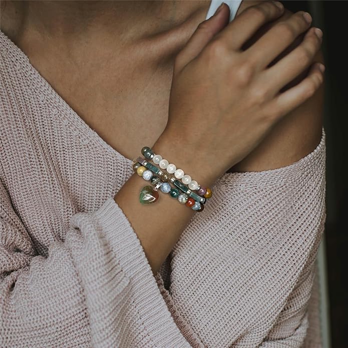 Healing Crystal Beaded Bracelets for Women,Natural Amethyst Gemstones Bracelet,Anxiety Stress Relief Heart Charm Bracelet Handmade purple Jewelry Gifts for Women