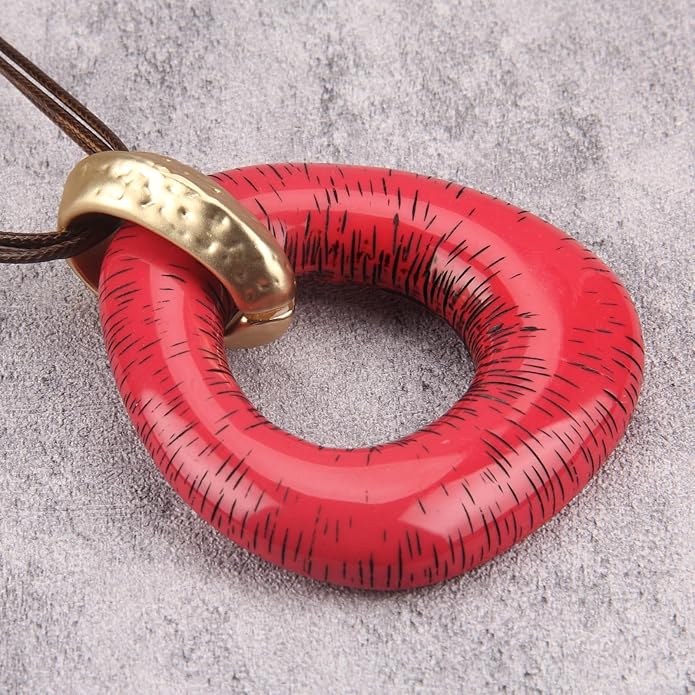 Boho Leather Necklace Women Bohemian Brown Circle Pendant Necklace Choker Long Necklaces for Women Boho Ring Large Pendant