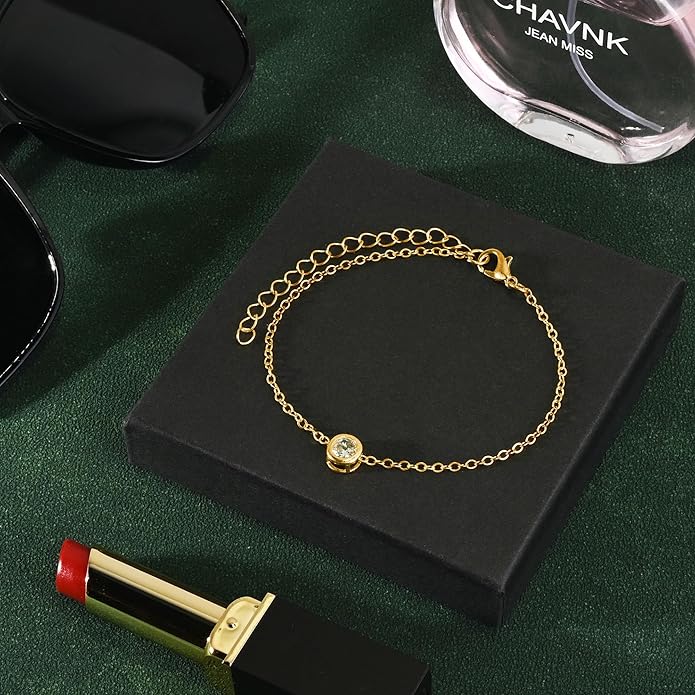 VIBILIA Dainty Gold Chain Bracelet for Women Trendy Stackable Adjustable Layered Metal Bracelet Gold Plated Twist Link Figaro Chain Paperclip Bracelets Fashion Jewelry