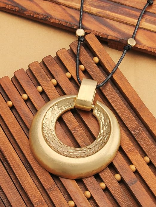 GelConnie Leather Necklace for Women Large Pendant Long Brown Necklace Circle Leather Choker Vintage Sweater Necklace Gold Chunky Boho Necklaces for Women