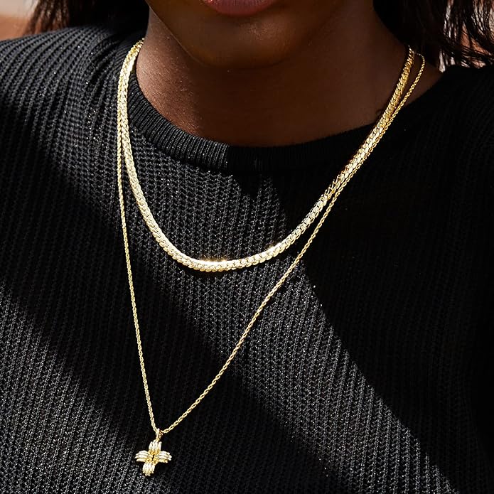 Dainty Layered Choker Necklace 18k gold Plated Y Pendant Commemorative coin Necklace Multilayer Bar Disc Necklace Adjustable Layering Choker Necklaces fashion jewelry for Women Girls