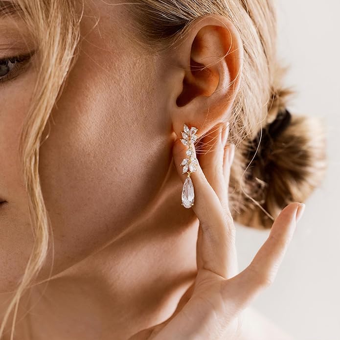 Dangle Drop Earrings for Women Wedding Bridal Rhinestone Long Cubic Zircon Dangling Crystal Chandelier Sparkly 14K Gold Plated Dainty Trendy Jewelry