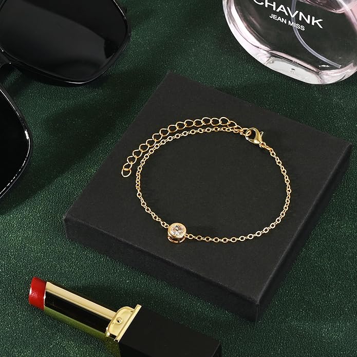VIBILIA Dainty Gold Chain Bracelet for Women Trendy Stackable Adjustable Layered Metal Bracelet Gold Plated Twist Link Figaro Chain Paperclip Bracelets Fashion Jewelry