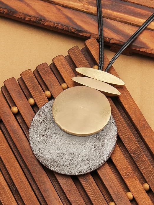 GelConnie Leather Necklace for Women Large Pendant Long Brown Necklace Circle Leather Choker Vintage Sweater Necklace Gold Chunky Boho Necklaces for Women