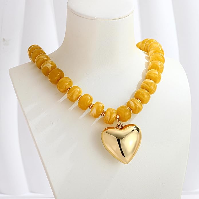 WOWORAMA Chunky Heart Necklaces for Women Colorful Resin Beaded Choker Necklace Gold Puffy Heart Statement Necklace Trendy Acrylic Choker Jewelry