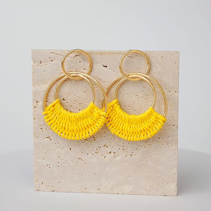 Raffia Hoop Earrings for Women Fun Boho Summer Beach Earrings Lightweight Handmade Straw Wicker Rattan Dangle Earrings Statement Geometric Round Drop Earrings