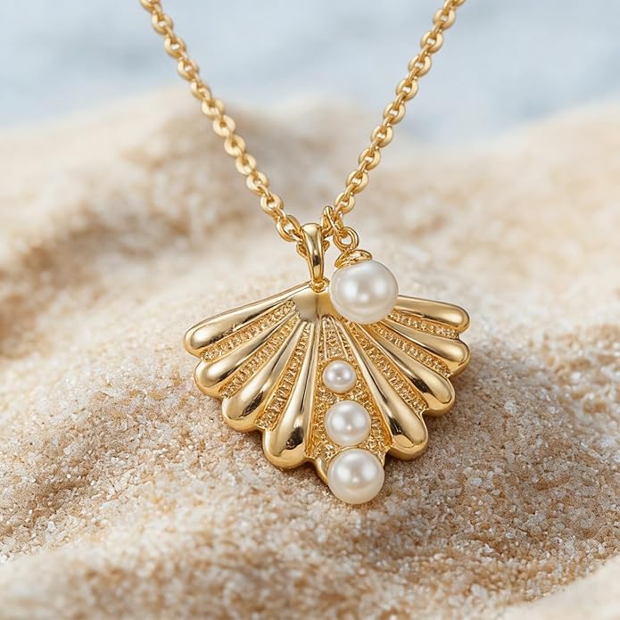 MEVECCO Dainty Gold Pendent Necklace for Women 18K Gold Plated Pearl CZ Starfish Seashell Conch Star Crab Boho Handmade Ocean Chain Necklace Summer Beach Jewelry Gift