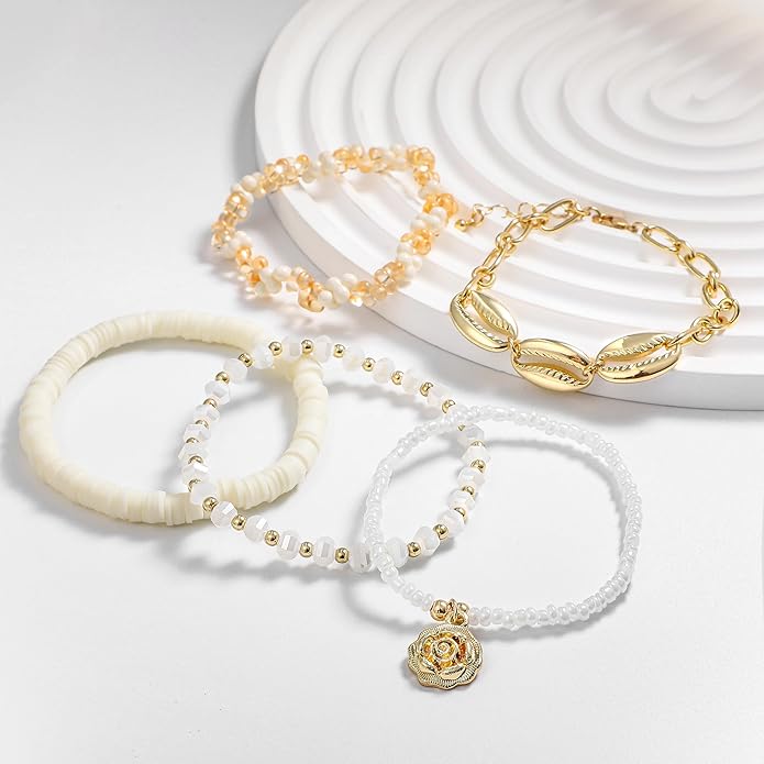 Shell Bracelet Seashell Boho Beaded Stretch Bracelets for Women Summer Beach Bracelets Starfish Charm Bracelet Stackable Gold Plated Bracelets Set for Women
