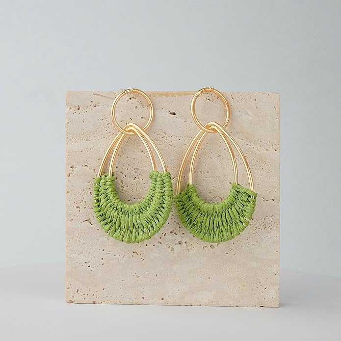 Raffia Hoop Earrings for Women Fun Boho Summer Beach Earrings Lightweight Handmade Straw Wicker Rattan Dangle Earrings Statement Geometric Round Drop Earrings