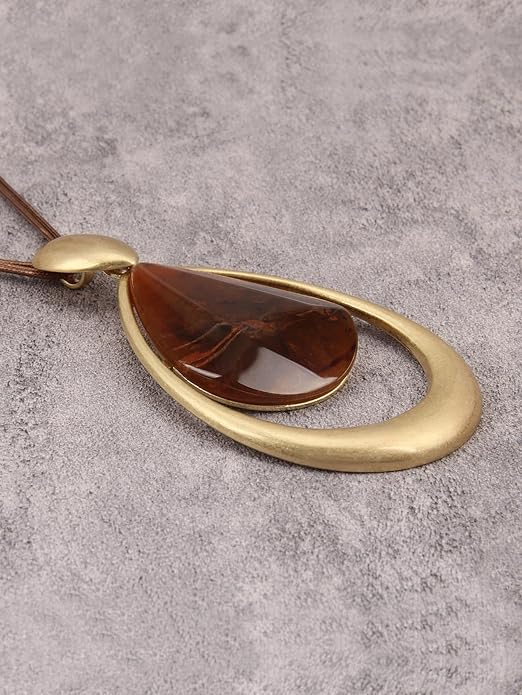 GelConnie Leather Necklace for Women Large Pendant Long Brown Necklace Circle Leather Choker Vintage Sweater Necklace Gold Chunky Boho Necklaces for Women
