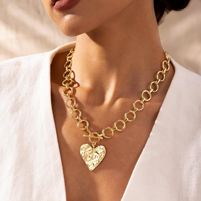 Chunky Gold Heart Necklace for Women，14K Gold Plated Puffy Heart Pendant Bold Chain Necklace with Toggle Clasp，Waterproof Non Tarnish Hypoallergenic Chunky Statement Jewelry Gift for Women