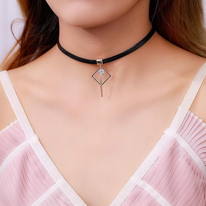 Yonhon Black Choker Necklace for Women,Gold/Siver Tone Choker Necklace with Elegant Pendantant