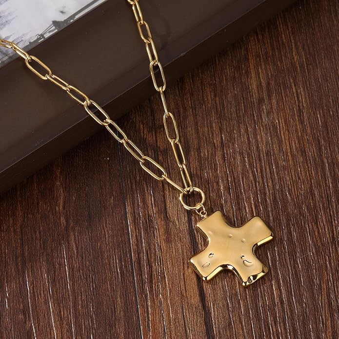 MQV Chunky Statement Gold Hammered Bold Cross Necklace Thick Chain Vintage Chain Pendant Jewelry