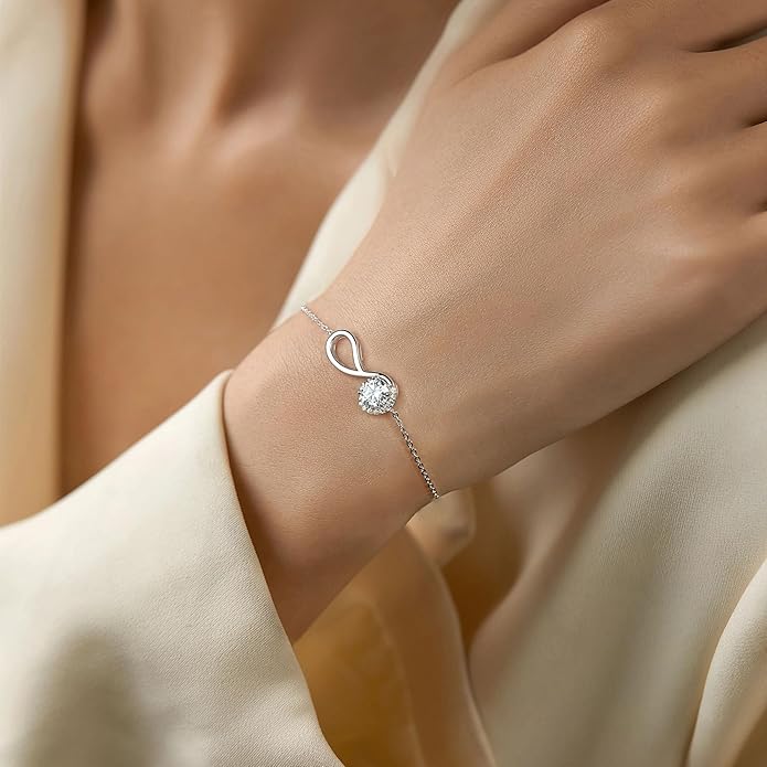 1ct Moissanite Infinity Bracelet, D Color VVS1 925 Sterling Silver Link Bracelet, Adjustable Chain for Women Wife Mom Birthday Jewelry Gifts