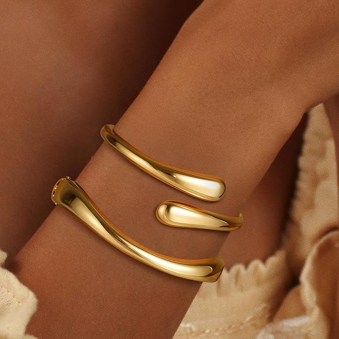 Gold Bracelets for Women Trendy, 18K Gold Plated Bangle Bracelet Set Chunky Twist Cuff Gold Bracelet Non Tarnish Waterproof Jewelry Gifts for Women